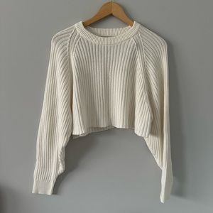 Aeropostale off white ribbed medium weight cropped sweater size medium